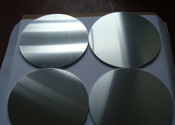0.4- 6mm Grubość 80mm-1600mm średnica 3003 Tanie koła ze stali nierdzewnej z aluminium do naczyń kuchennych