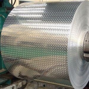 Zamówiony 0,3-6 mm grubości Aluminiowy pasek z cewką do wysokiej klasy naczyń kuchennych z wytrzymałym transportem morskim