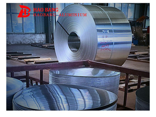 Niestandardowy 0,3-6 mm grubości aluminiowy pasek z cewką do naczyń kuchennych z mocnym transportem morskim