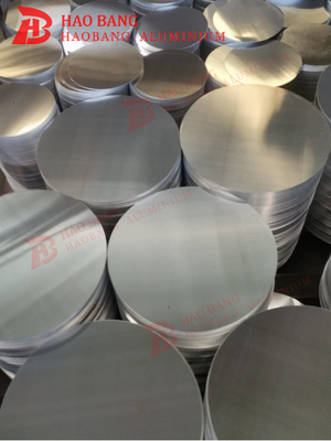 1050 1060 1070 3003 Gorąco walcowany aluminium okrąg / dysk do naczyń kuchennych