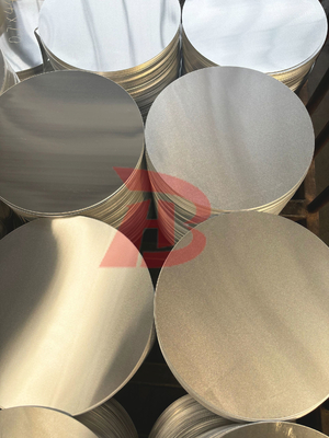 Odlewanie Walcowanie Gorąco Walcowane Aluminiowe Koło 1050 1070 Wytworzone w Chinach