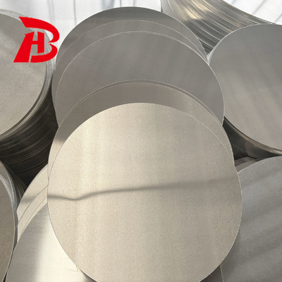 Stop 1050 1060 1070 1100 Srebrny Aluminiowy Zwoj Aa1050 Aa1060 Zarówno materiał Cc, jak i materiał Cc do szpilów elektrycznych