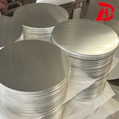 Stop 1050 1060 1070 1100 Srebrny Aluminiowy Zwoj Aa1050 Aa1060 Zarówno materiał Cc, jak i materiał Cc do szpilów elektrycznych
