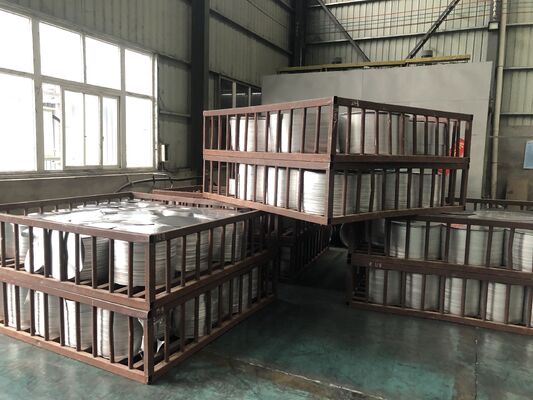 Srebrny krążek aluminiowy 1050 o średnicy 80-1600MM i grubości 0,3-6,0MM do reflektorów oświetleniowych