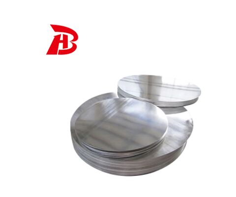Aluminiowy krąg do naczyń kuchennych, średnica 80 - 1100 mm, grubość 0,5 - 6 mm. Dostępny w magazynie fabrycznym.