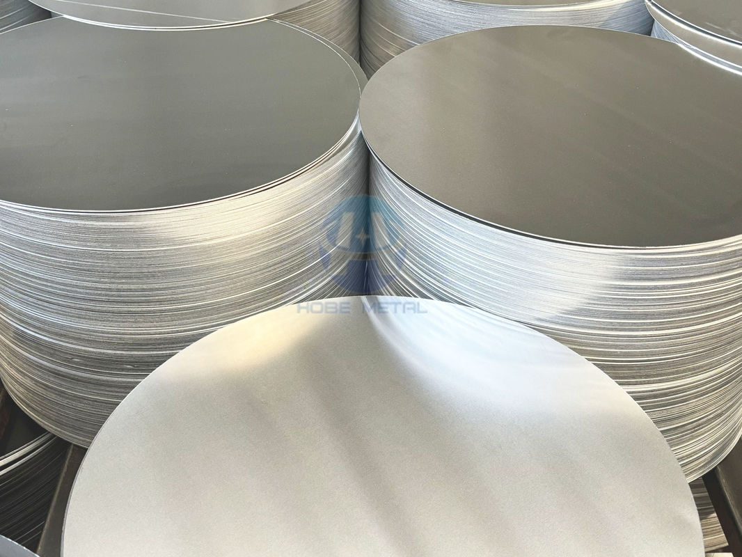 Błyszczące srebrne krążki aluminiowe 1050/1080 80-1600MM do artykułów gospodarstwa domowego