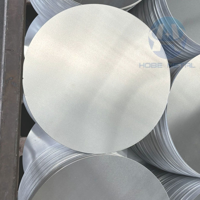 Błyszczące srebrne krążki aluminiowe 1050/1080 80-1600MM do artykułów gospodarstwa domowego