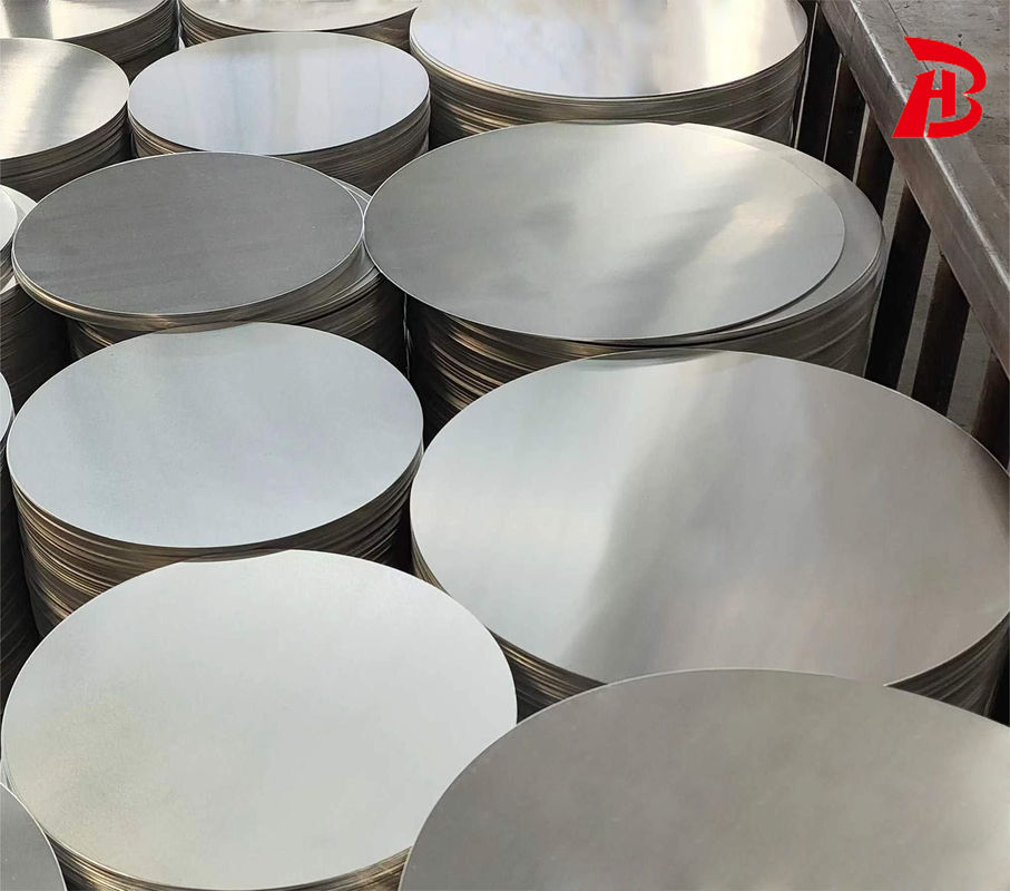 Wysoka płaskość 1050/3003 stop aluminium dysk H12 hartowanie głębokie tłoczenie odporne na pękanie do garnków patelni przemysłowe tłoczenie