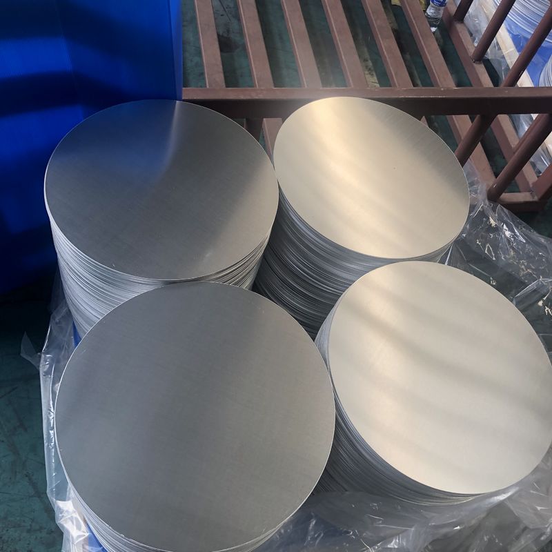 Niestandardowy Aluminiowy Okrąg 100-1000 mm średnica Gładka powierzchnia Głębokie rysunki do pieczętowania przemysłowego