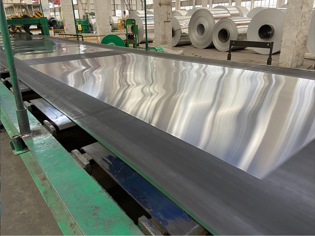 W Chinach sprzedawane są bezpośrednio dyski / talerze ze stopu aluminium do naczyń kuchennych, takich jak patelnie