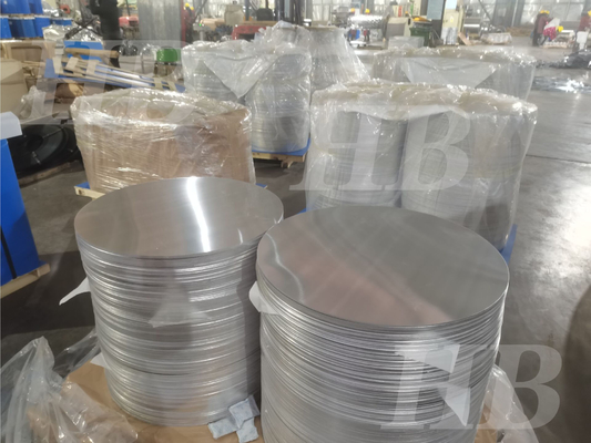 Dziesięcioletnie doświadczenie produkcyjne Fabryka bezpośrednia dostawa 0,3-6 mm 80-1600 mm Aluminiowa płyta okrągła do naczyń kuchennych