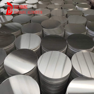 1050 1060 Aluminiowy okrąg CC DC Materiał O H12 Temperatura Głębokie pociąganie Wyzbrojenie na pęknięcia dysku do garnków i patelni
